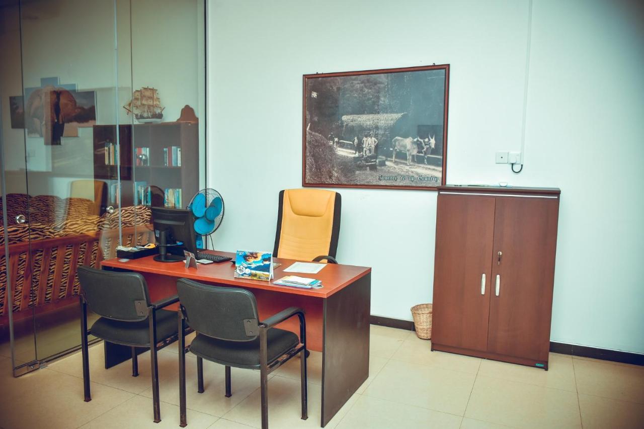 Zendara Hotel Негомбо Екстериор снимка