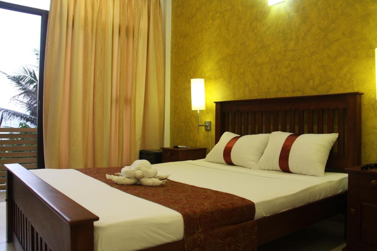 Zendara Hotel Негомбо Екстериор снимка