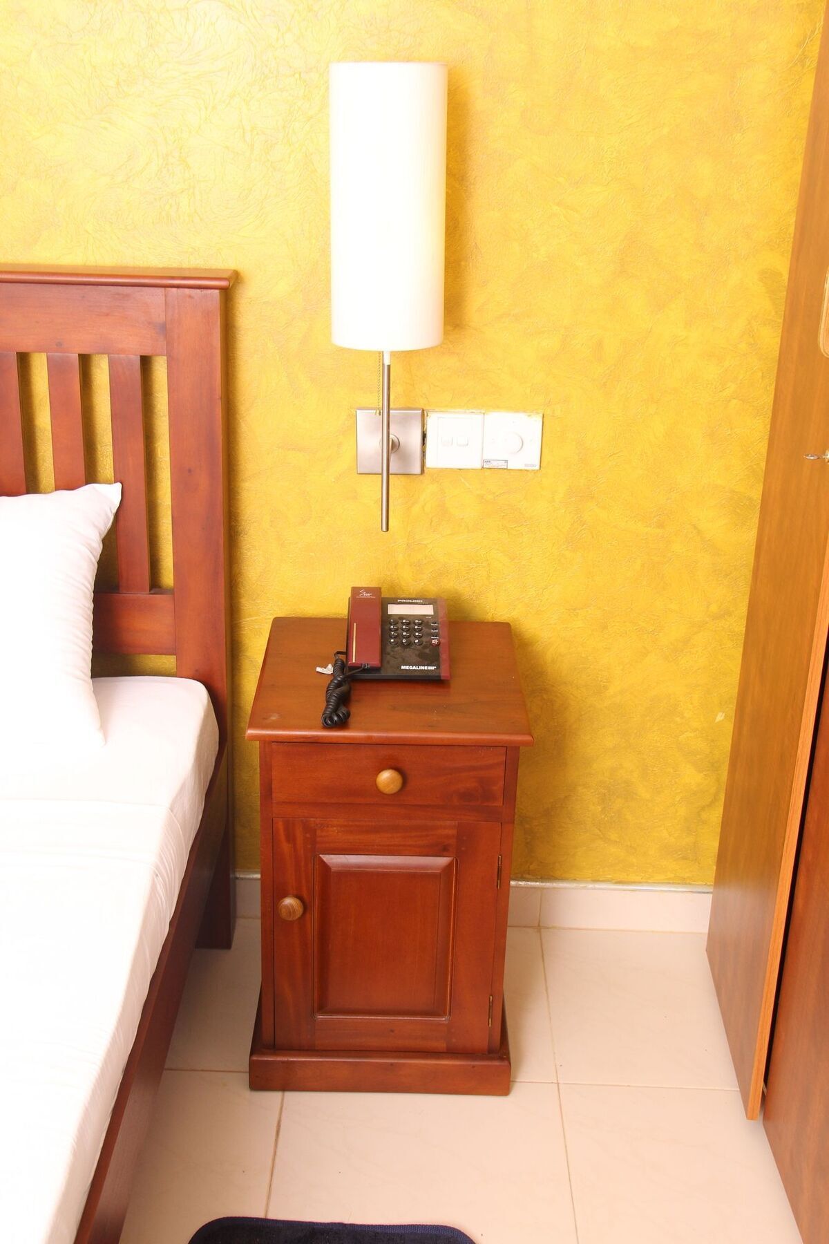 Zendara Hotel Негомбо Екстериор снимка